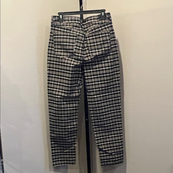 American Eagle Outfitters Black and White Checkered Chinos NWOT - Picture 3 of 4
